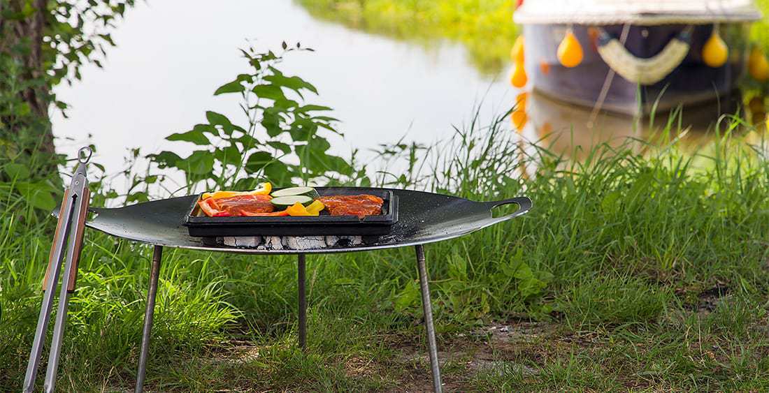 Petromax Loaf Pan with lid (Various Sizes)