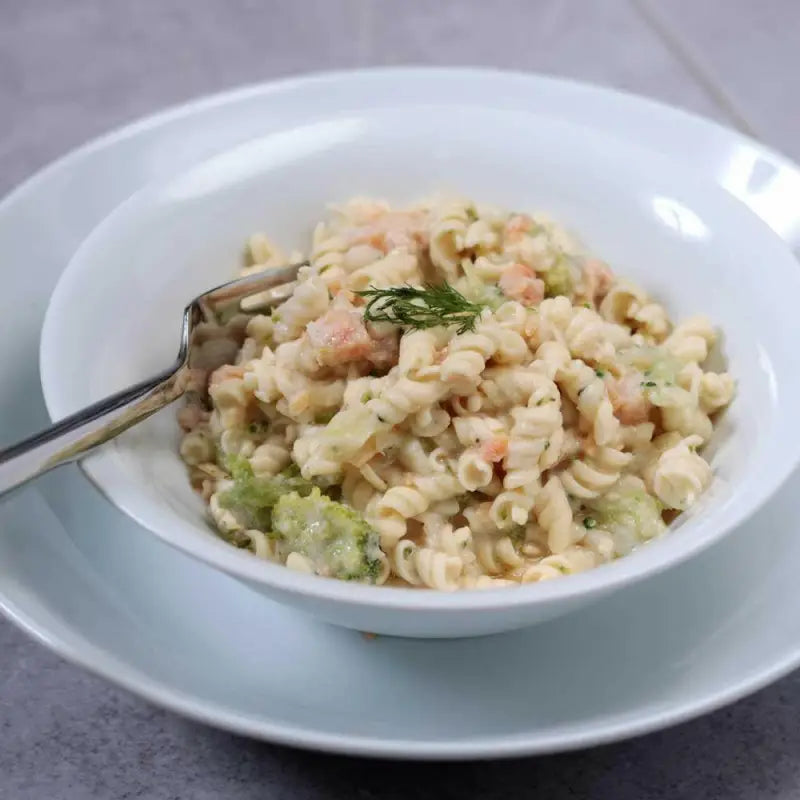 Salmon & Broccoli Pasta - Box of 6 x 800g Tins - 48 Servings - Freeze Dried Food