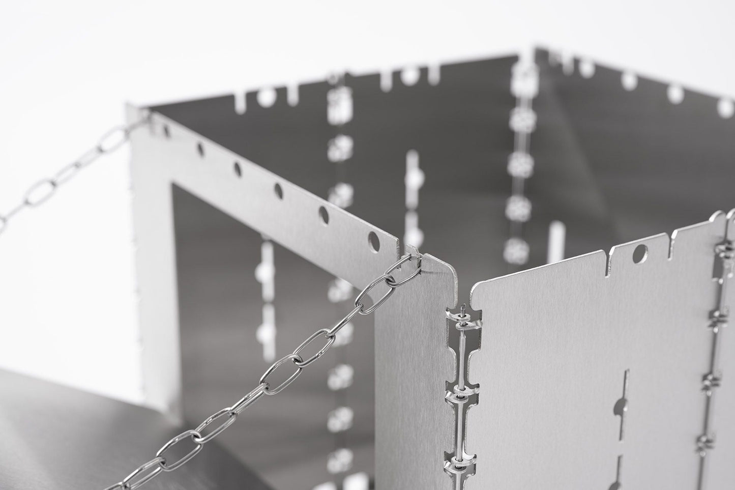 Bushcraft Essentials Wood Slide for Bushbox XXL+