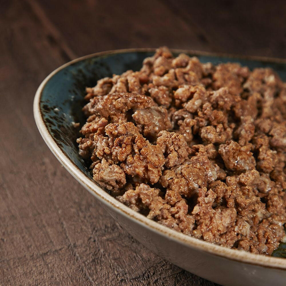 Cooked Minced Beef - Box of 6 x 800g Tins - 144 Servings